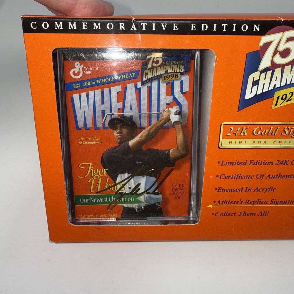 Tiger Woods Mini Wheaties box 75 yrs of champions 1999 24K gold signature sealed